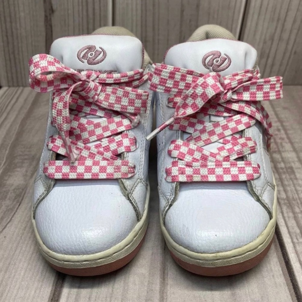 Heelys White Pink Kids Sneakers with Checkered Laces - Picture 6 of 9